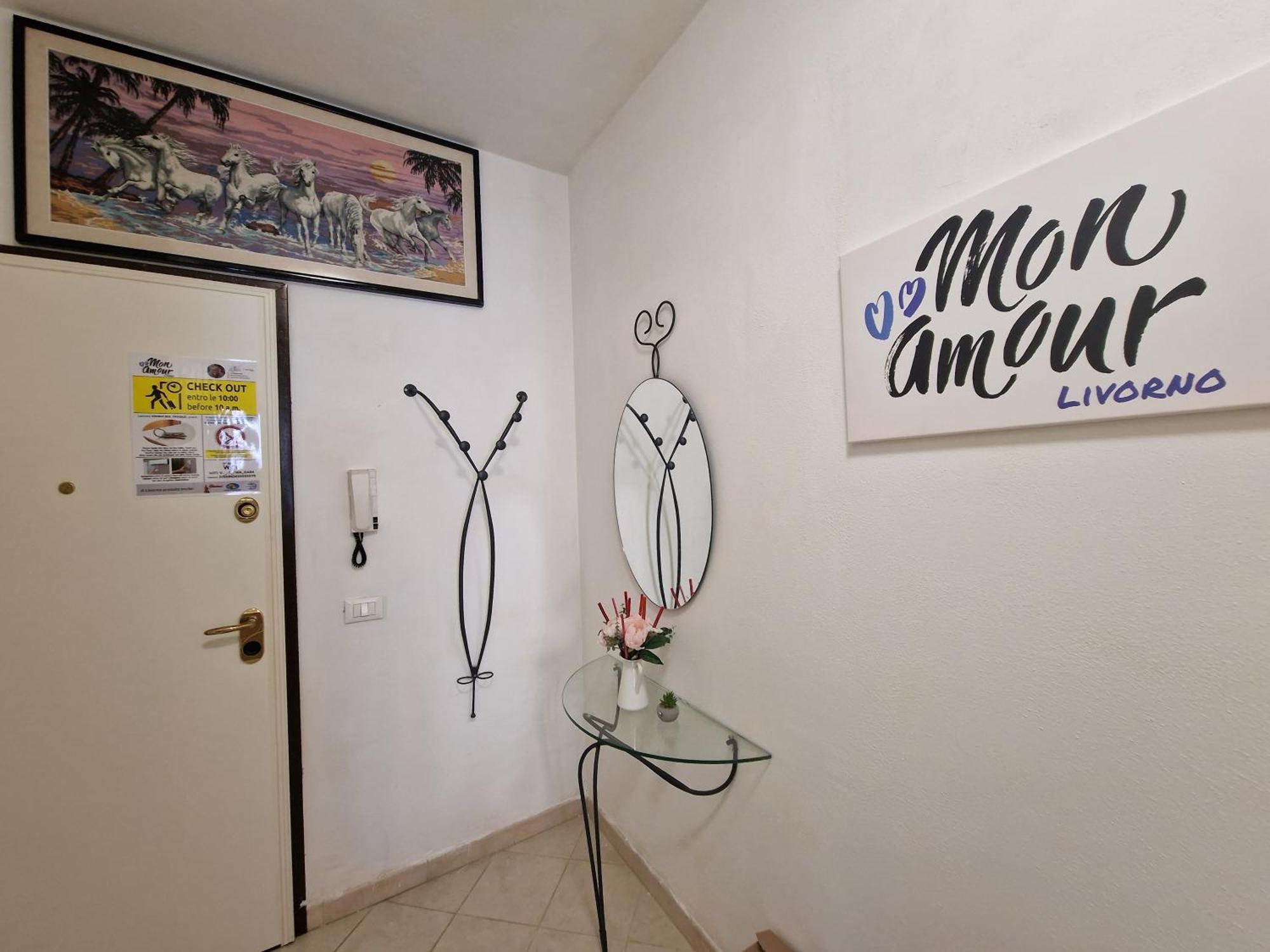 Casa Mon Amour ลีวอร์โน ภายนอก รูปภาพ